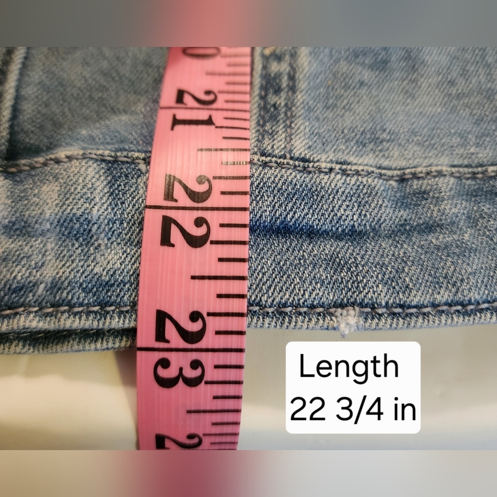 WOMEN'S PLUS SIZE 26/28W - EST.1946 - DISTRESSED DENIM JACKET - Picture 13 of 16